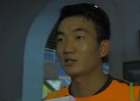 在本轮意甲罗马2-1击败萨索洛的比赛中，球队在最后时刻连进两球反超比分。
